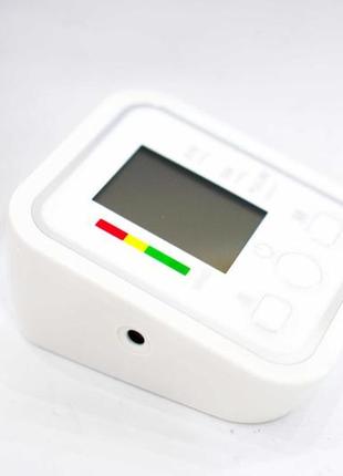 Плечевой тонометр автоматический blood pressere monitor b086 фото