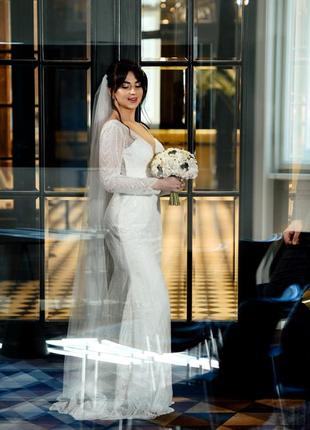 Весільна сукня + причіпний шлейф