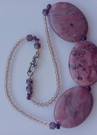 Колье из натуральных камней