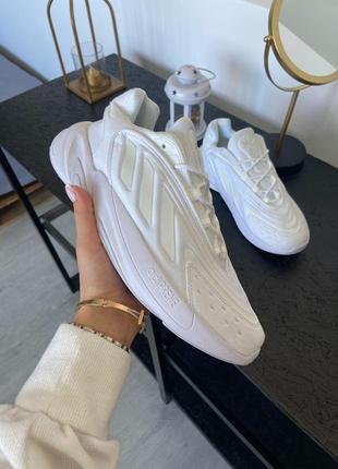 Adidas ozelia white v2