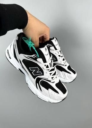 Женские кроссовки нью беланс 530 чёрные с белым / new balance 530 white black4 фото