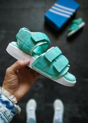 Adidas adilette mint white