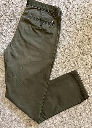Джинсы, штаны, чиносы tommy hilfiger оригинал бренд хаки размер 34/32, 33, на размер l,xl