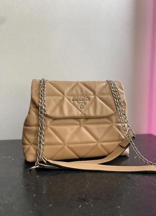 Prada camel triangle sale 23х20х9