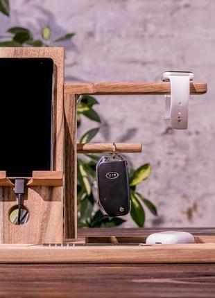 Подставка-органайзер из дерева для гаджетов apple iphone айфон мужской органайзер на рабочий стол