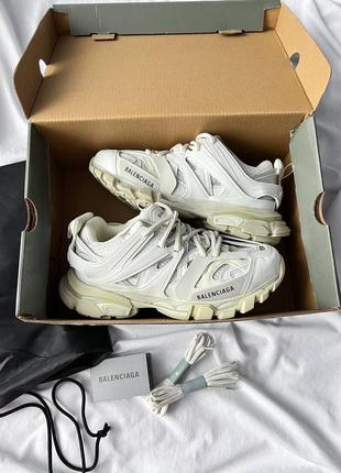 Женские кроссовки balenciaga track white