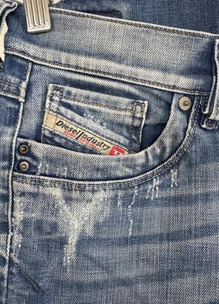 Винтажные джинсы из более цветшего денима diesel4 фото