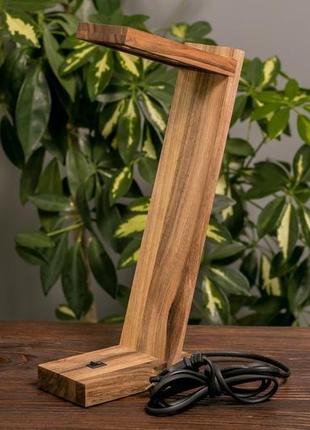 Настольная деревянная лампа из натурального дерева орех7 фото