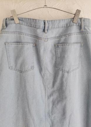 Трендова батальна джинсова спідниця максі з розрізом5 фото