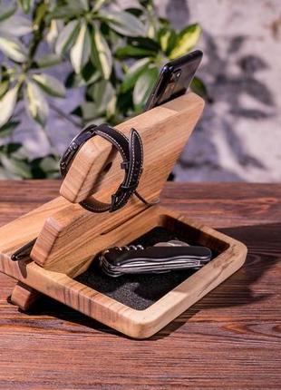 Подставка-органайзер из дерева для гаджетов samsung самсунг для телефона часов на стол4 фото