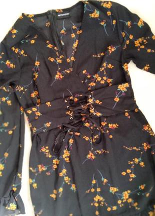 Сукня з імітацією корсету pretty little thing1 фото