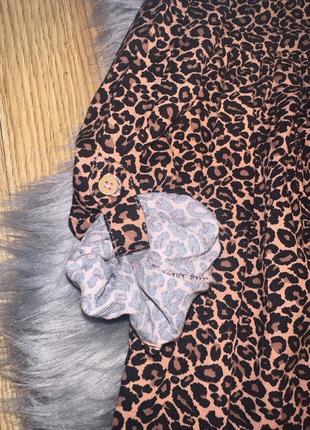 Невероятное стильное платье рубашка леопардовый принт для девочки 4/5р next5 фото