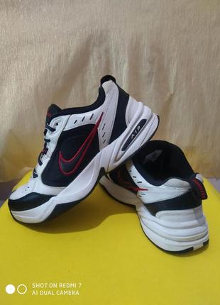 Кожаные кроссовки nike air monarch iv (415445-101)