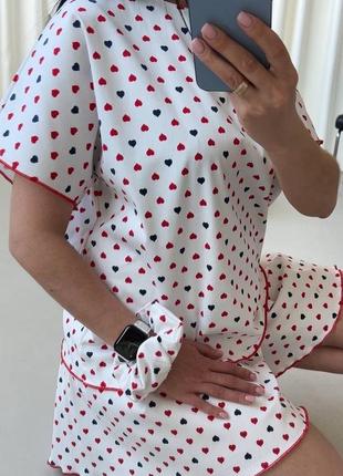 Коттоновая женская пижама футболка + шорты + резинка для волос летний комплект с сердечками2 фото