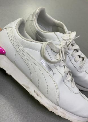 Кожаные женские кроссовки puma