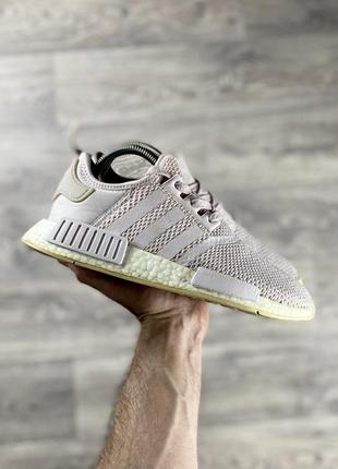 Adidas boost nmd кроссовки 39 размер женские летние легкие оригинал