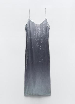 Шикарное серебряное платье7 фото