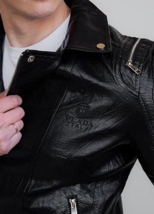 Чоловіча чорна шкіряна куртка косуха5 фото