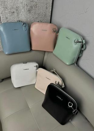 Шкіряні, трендові сумки в кольорах1 фото