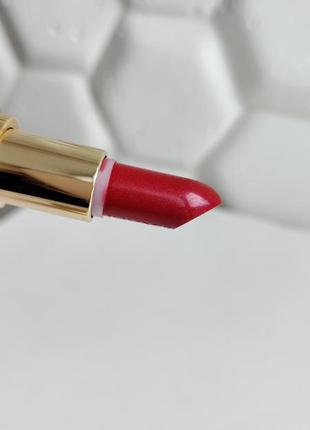 Помада для губ от эйвон люкс avon luxe red haute3 фото