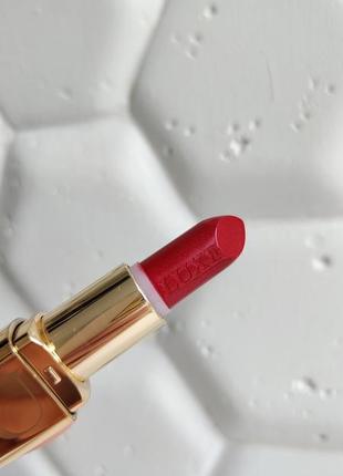 Помада для губ от эйвон люкс avon luxe red haute4 фото