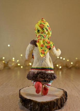 Ватная игрушка на елку «девочка с плюшкой»5 фото