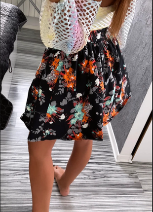 Красивая женская юбка с карманами h&m. размер 42-442 фото
