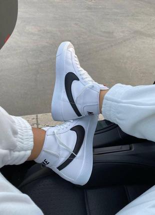 Nike blazer mid 77 vintage white