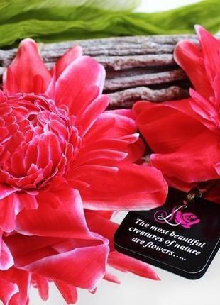 Брошь – заколка  цветок имбиря. цветы из ткани1 фото