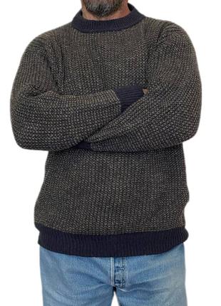 100-процентный шерстяной свитер1 фото