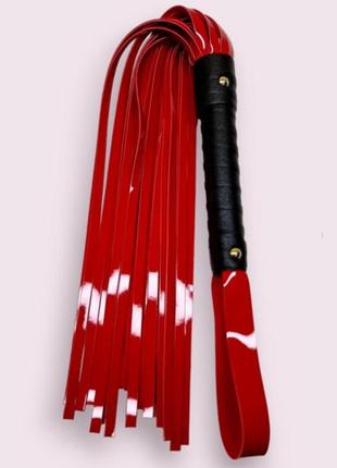 Плетка з екошкіри з лаком чорна з червоним flirty (довжина 60 см)