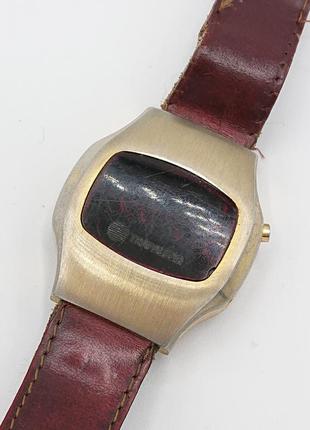 Вінтажний годинник 70х trafalgar led swiss під ремонт vintage watch