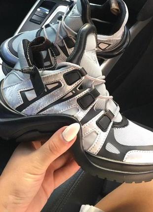 Louis vuitton sneakers silver black