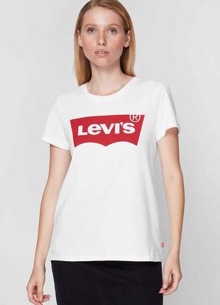 Футболка levis