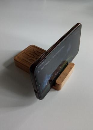 Підставка для телефону/планшету з дерева2 фото
