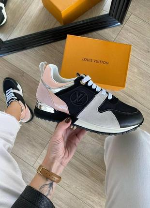 Louis vuitton run away black pink