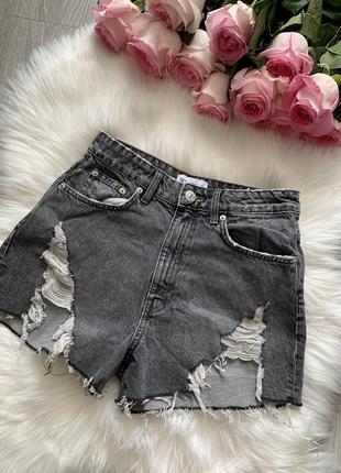 Zara рваные джинсовые шорты 26 размер