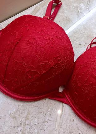 Новий.бюст пуш-ап бренду victoria’s secret 32dd hot red lace & satin push-up bra оригінал8 фото