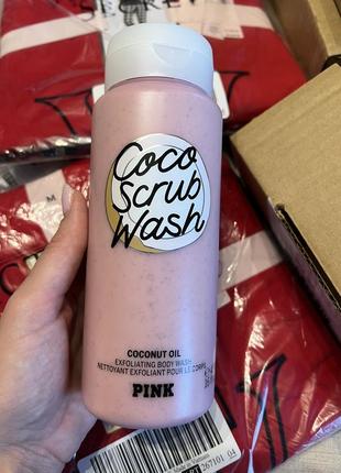 Гель-скраб для тіла victoria's secret pink coco scrub exfoliating body wash with coconut oil3 фото