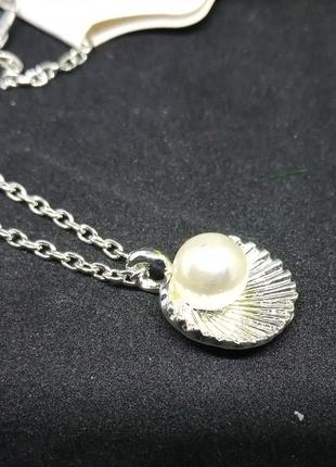 Цепочка женская с жемчужиной.