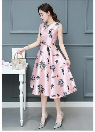 Красиве атласне плаття з птахами fashion