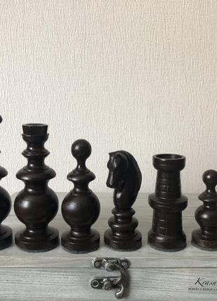 Воспроизведение шахматного набора 19 века с ящиком для хранения2 фото