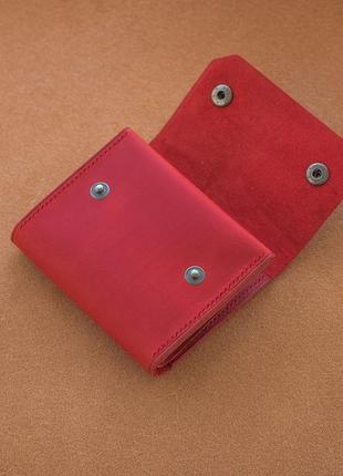 Женский компактный кошелек ручной работы, из красной натуральной кожи.4 фото