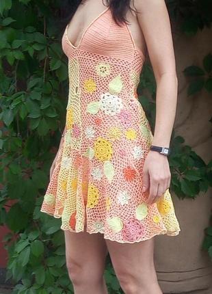 Ажурное летнее платье персикового цвета, вязаное ирландское кружево5 фото