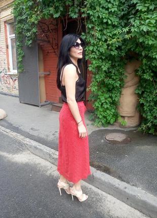 Юбка красная кружевная юбка миди ажурная цвета терракота вязаная ажурная кружевная юбка3 фото
