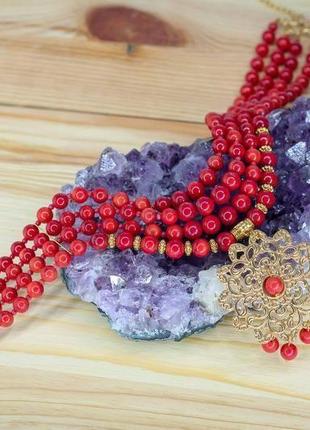 Яркое ожерелье из натурального красного коралла в позолоте с подвесом
