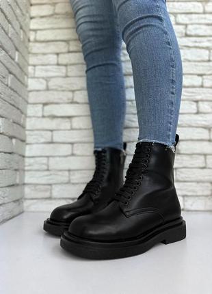 Новые черные демисезонные ботинки ботинки