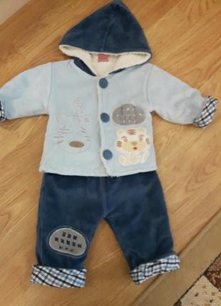 Тёплый комплект для мальчика.