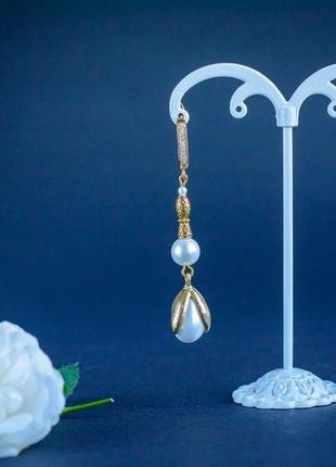 Авторські сережки з перлами майоріка в позолоті інкрустованою фіанітами "бутон"🌸💮6 фото
