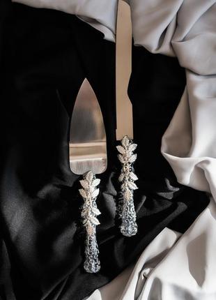 Фужеры свадебные с ажурной росписью серебряные листики4 фото